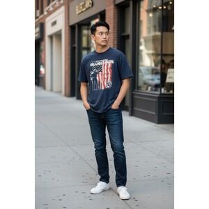 Gildan T-Shirt Men's Navy Large Cotton Lakewood Blueclaws Graphic